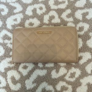 ellen tracy wallet